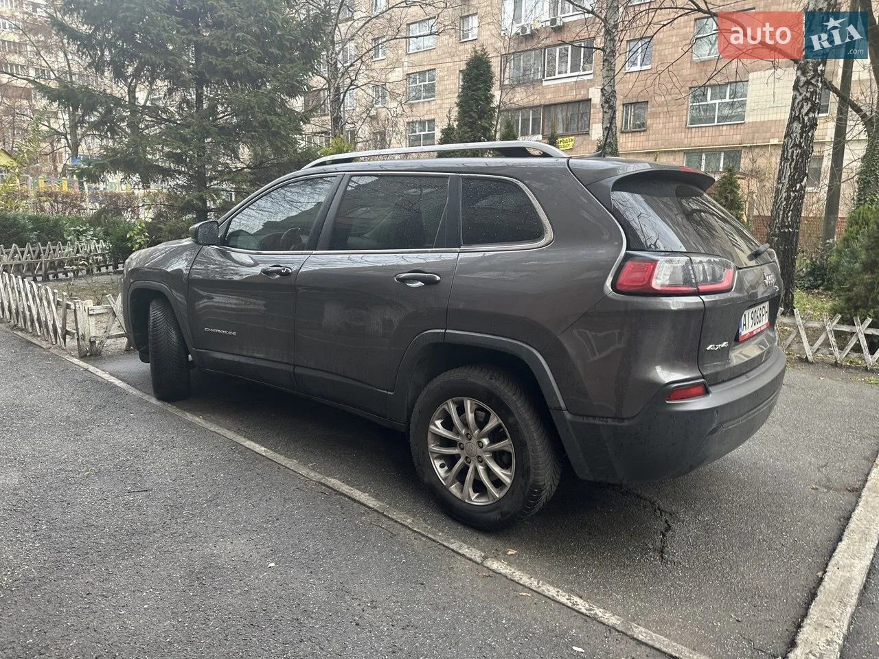 2019 Jeep Cherokee - мініатюра 20