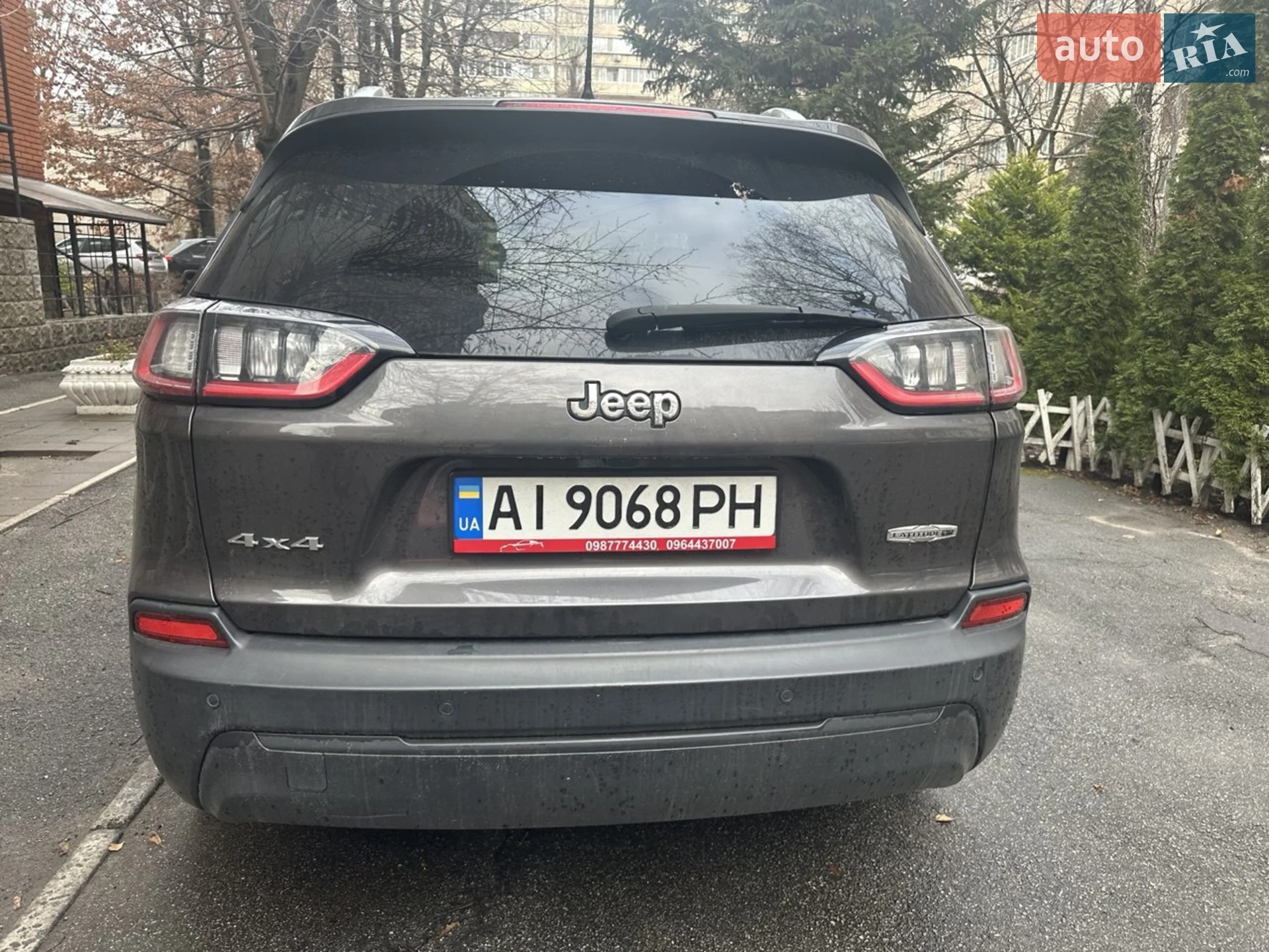 2019 Jeep Cherokee - мініатюра 3