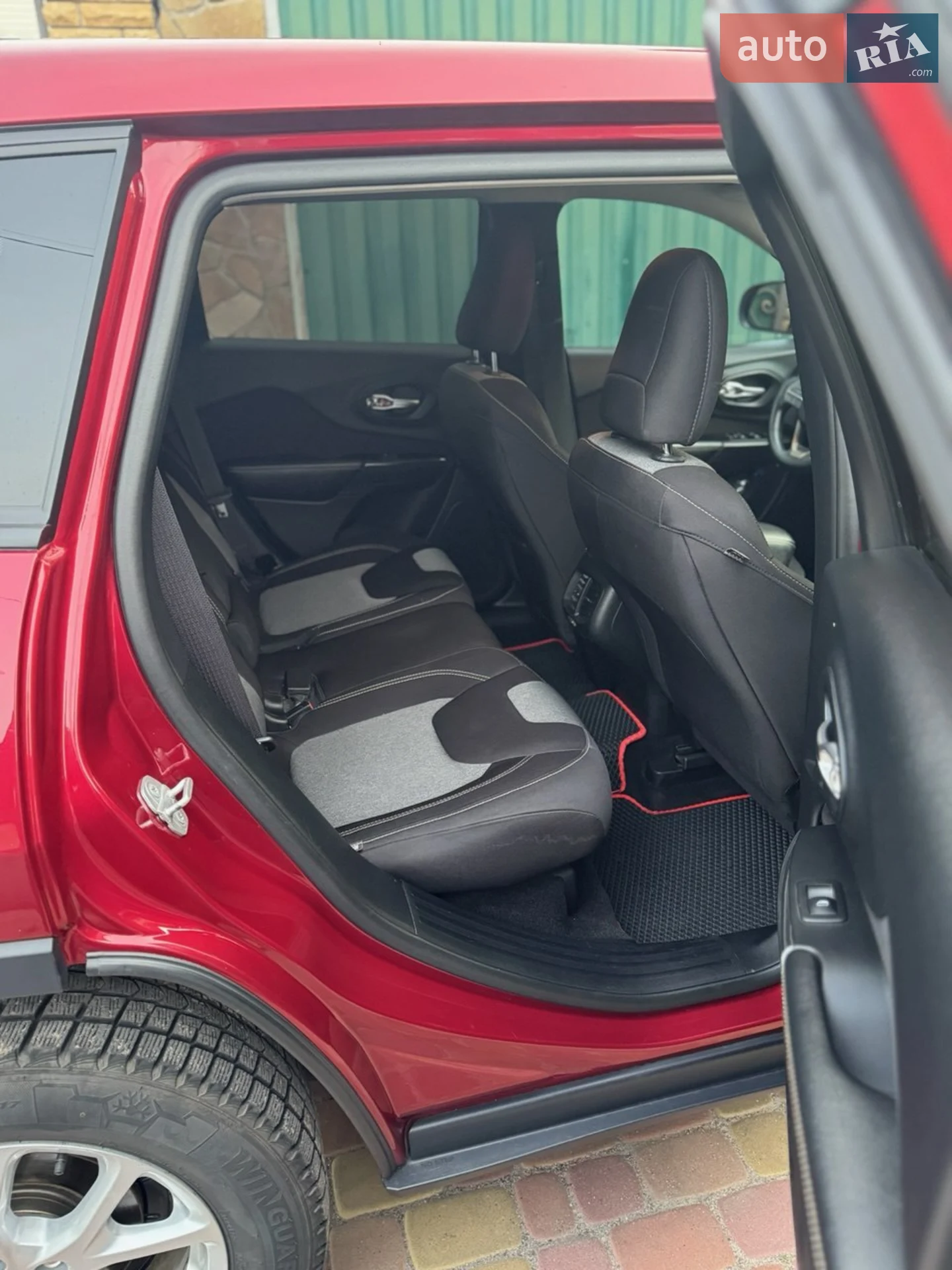 2014 Jeep Cherokee - мініатюра 15