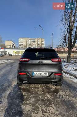 Внедорожник / Кроссовер Jeep Cherokee 2015 в Шостке