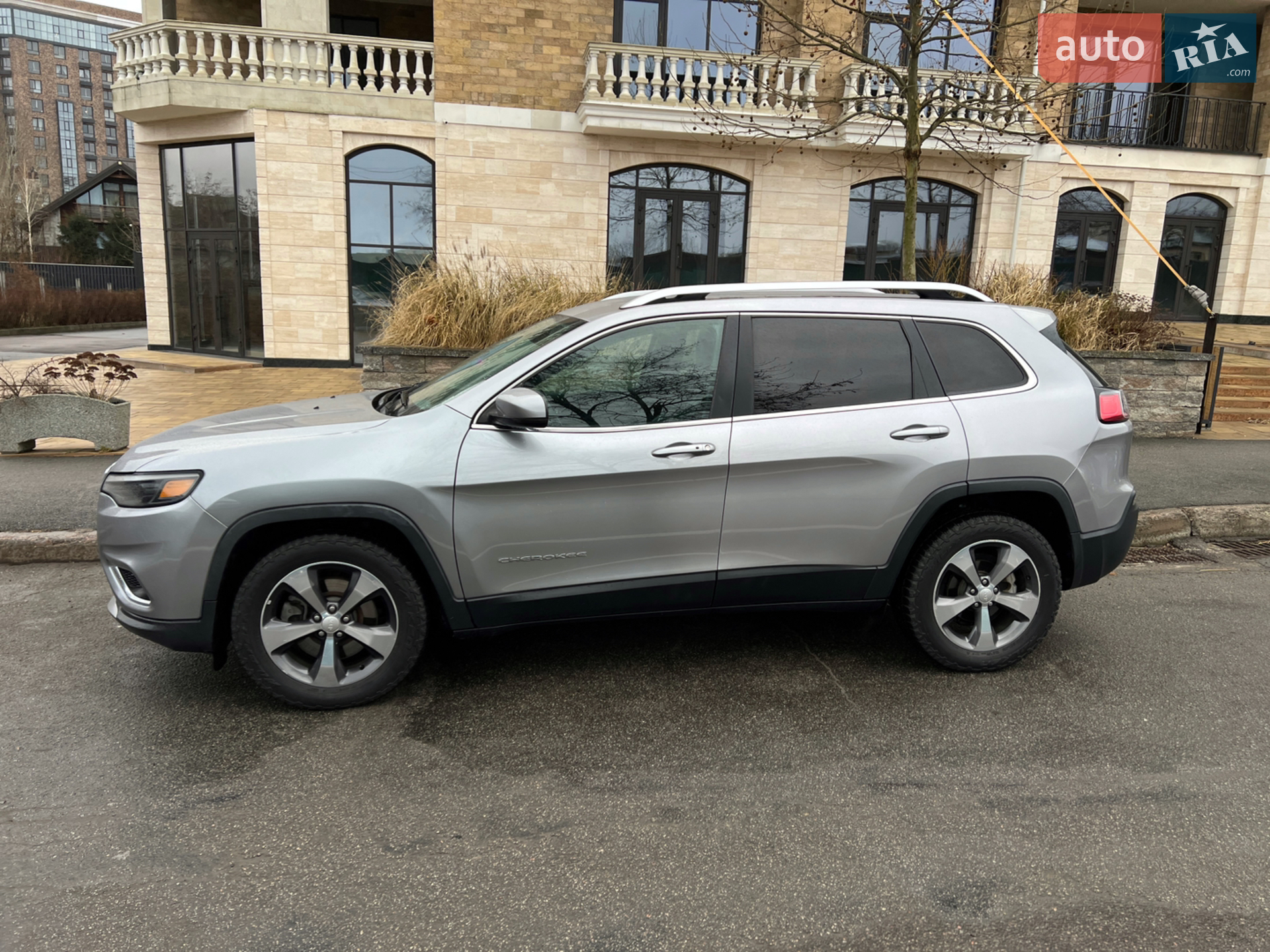 2018 Jeep Cherokee - мініатюра 6