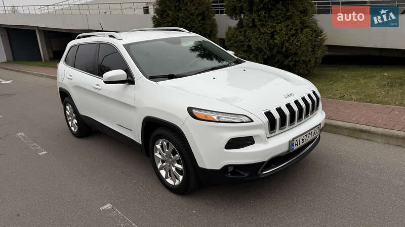 Позашляховик / Кросовер Jeep Cherokee 2015 в Києві