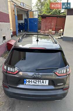 Позашляховик / Кросовер Jeep Cherokee 2022 в Одесі