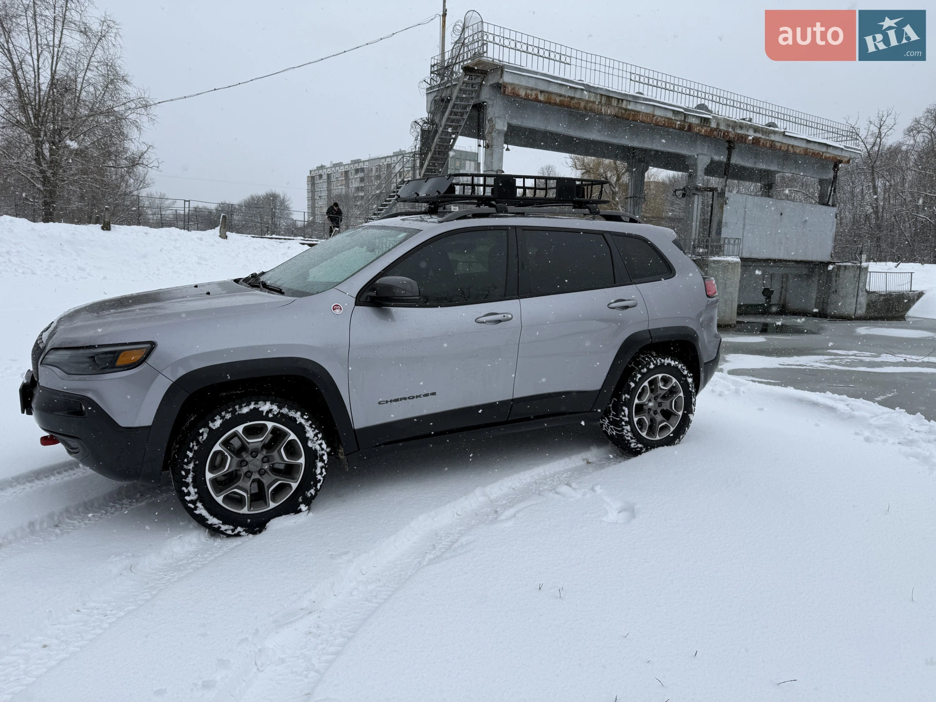2019 Jeep Cherokee - мініатюра 2
