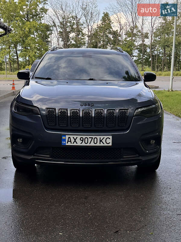 Позашляховик / Кросовер Jeep Cherokee 2019 в Чугуєві