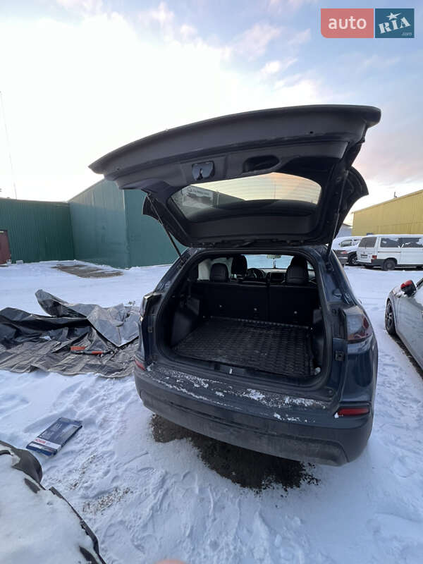 Позашляховик / Кросовер Jeep Cherokee 2019 в Києві фото 11 Позашляховик / Кросовер Jeep Cherokee 2019 в Києві