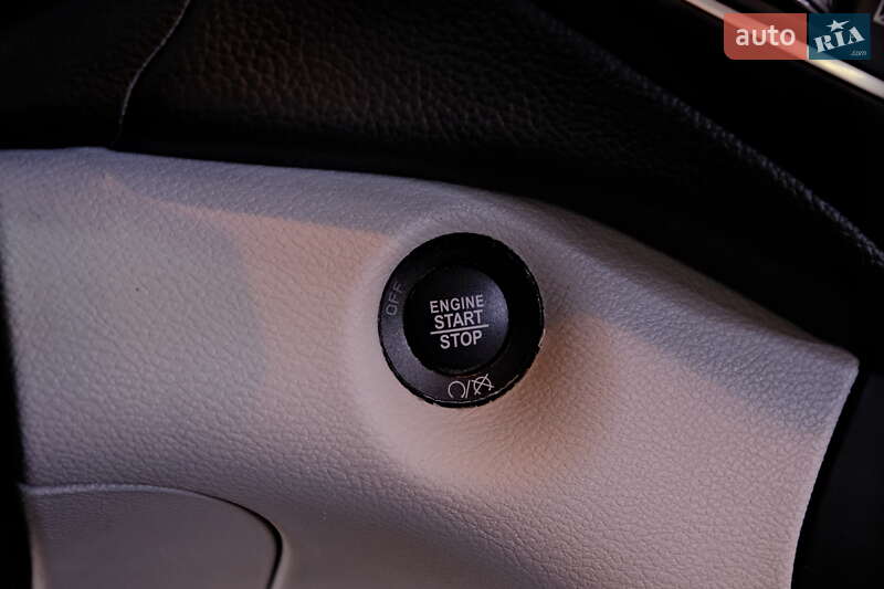 Внедорожник / Кроссовер Jeep Cherokee 2022 в Одессе