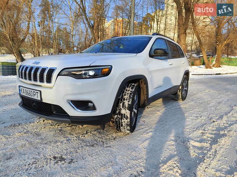 Позашляховик / Кросовер Jeep Cherokee 2022 в Києві