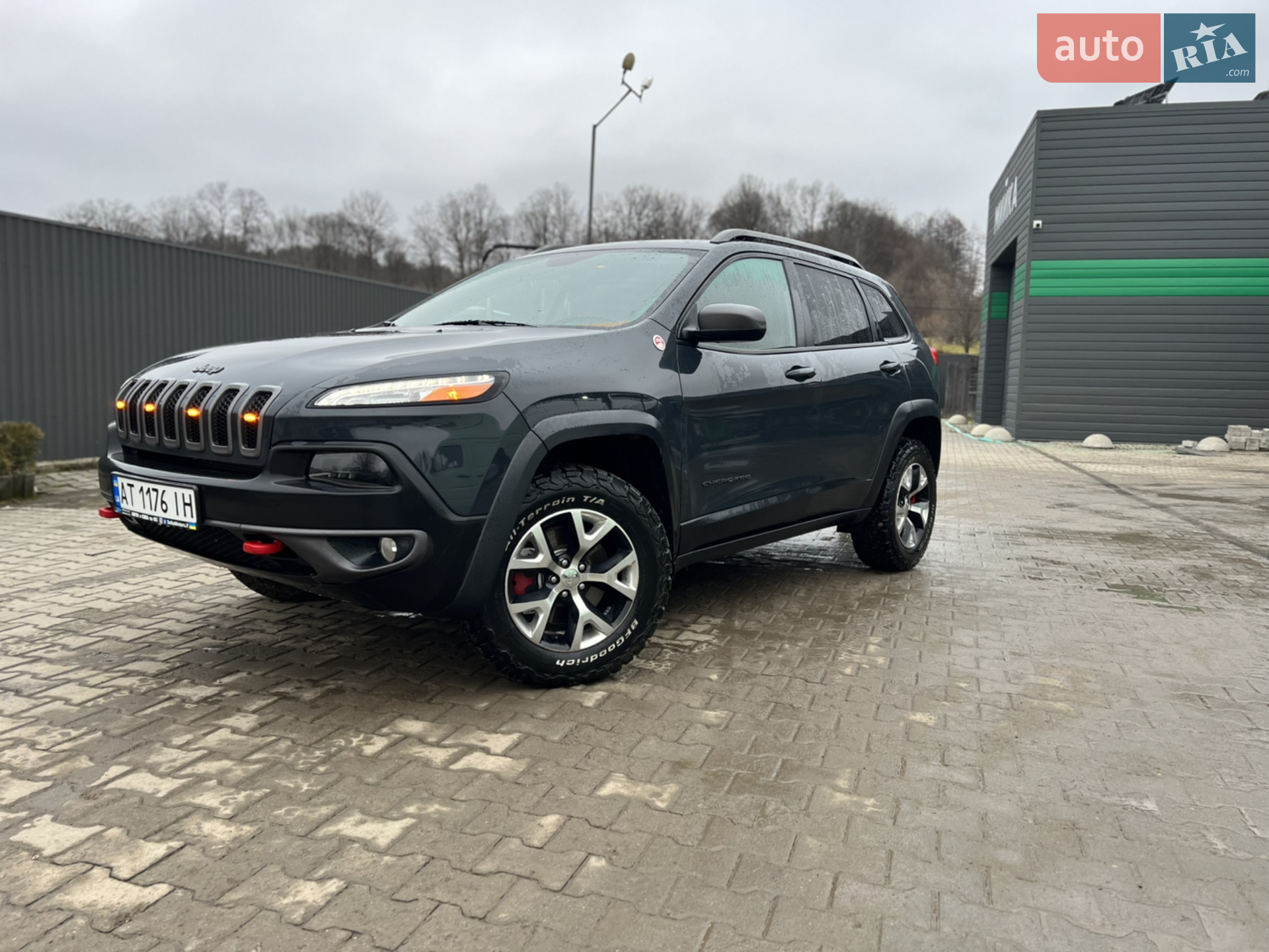2016 Jeep Cherokee - мініатюра 3