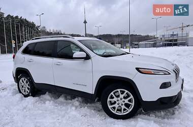 Внедорожник / Кроссовер Jeep Cherokee 2016 в Харькове