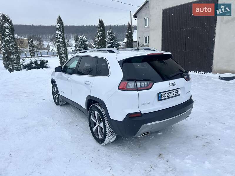 Внедорожник / Кроссовер Jeep Cherokee 2019 в Бучаче фото 4 Внедорожник / Кроссовер Jeep Cherokee 2019 в Бучаче
