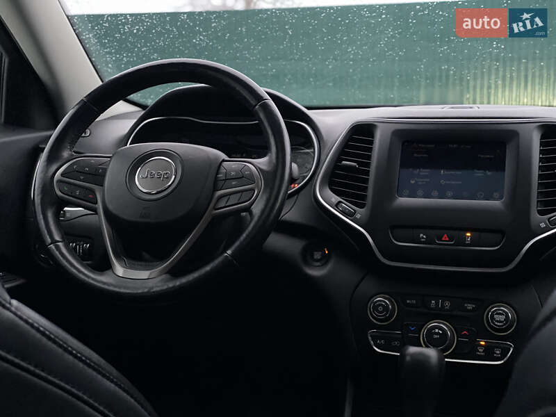 Внедорожник / Кроссовер Jeep Cherokee 2020 в Киеве фото 22 Внедорожник / Кроссовер Jeep Cherokee 2020 в Киеве