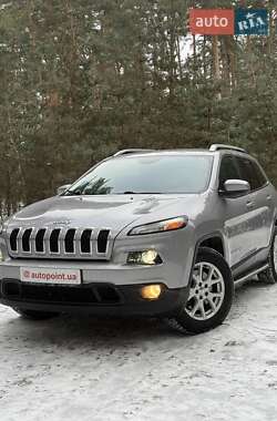Внедорожник / Кроссовер Jeep Cherokee 2017 в Сумах