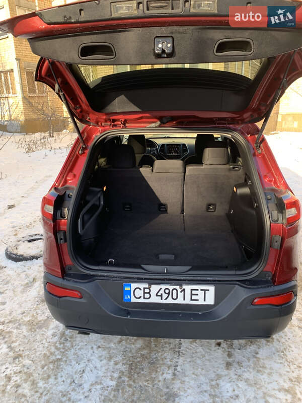 Внедорожник / Кроссовер Jeep Cherokee 2014 в Киеве фото 9 Внедорожник / Кроссовер Jeep Cherokee 2014 в Киеве