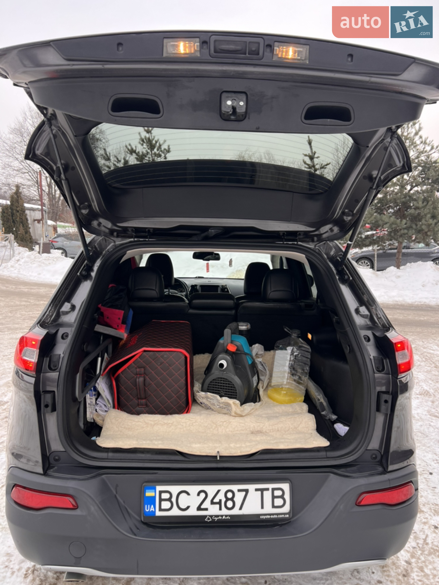 2016 Jeep Cherokee - мініатюра 11