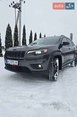 Позашляховик / Кросовер Jeep Cherokee 2022 в Надвірній
