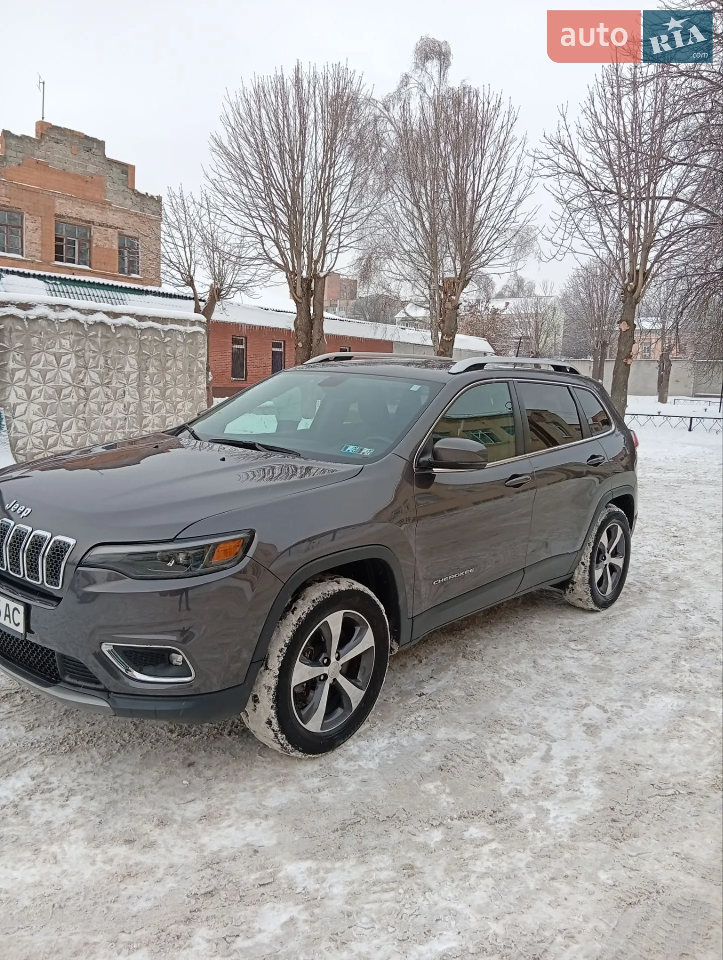 2019 Jeep Cherokee - мініатюра 14