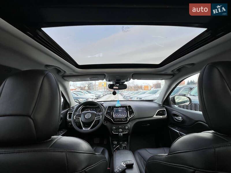 Внедорожник / Кроссовер Jeep Cherokee 2021 в Полтаве