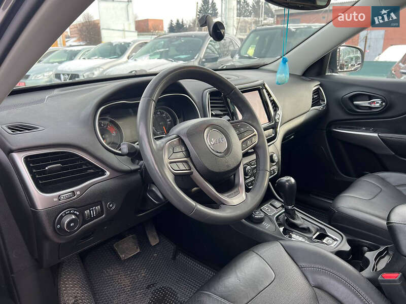 Внедорожник / Кроссовер Jeep Cherokee 2021 в Полтаве