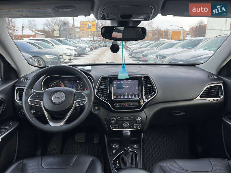 Внедорожник / Кроссовер Jeep Cherokee 2021 в Полтаве