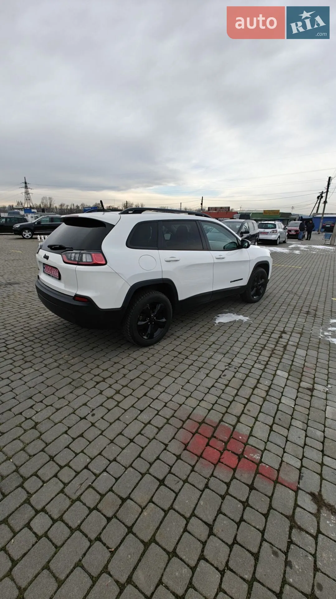 2023 Jeep Cherokee - мініатюра 25