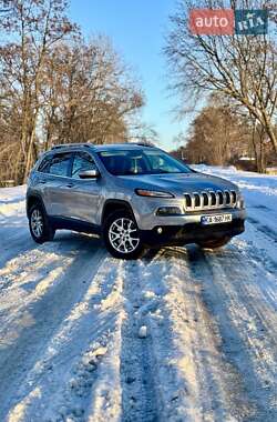 Внедорожник / Кроссовер Jeep Cherokee 2014 в Чернигове