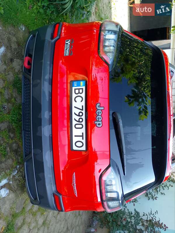 Внедорожник / Кроссовер Jeep Cherokee 2018 в Бориславе