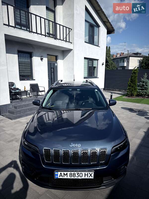 Внедорожник / Кроссовер Jeep Cherokee 2019 в Житомире