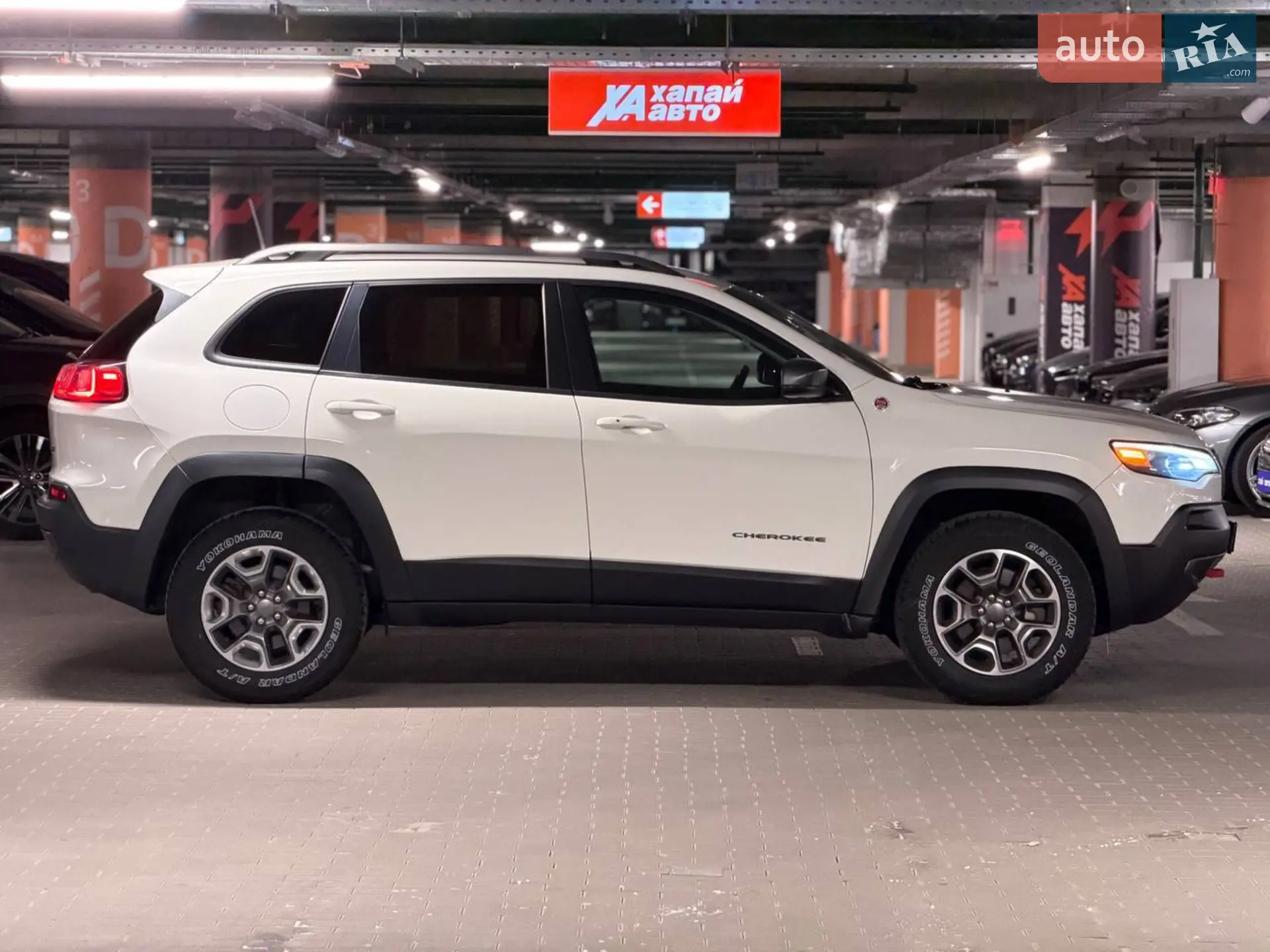 2018 Jeep Cherokee - мініатюра 7