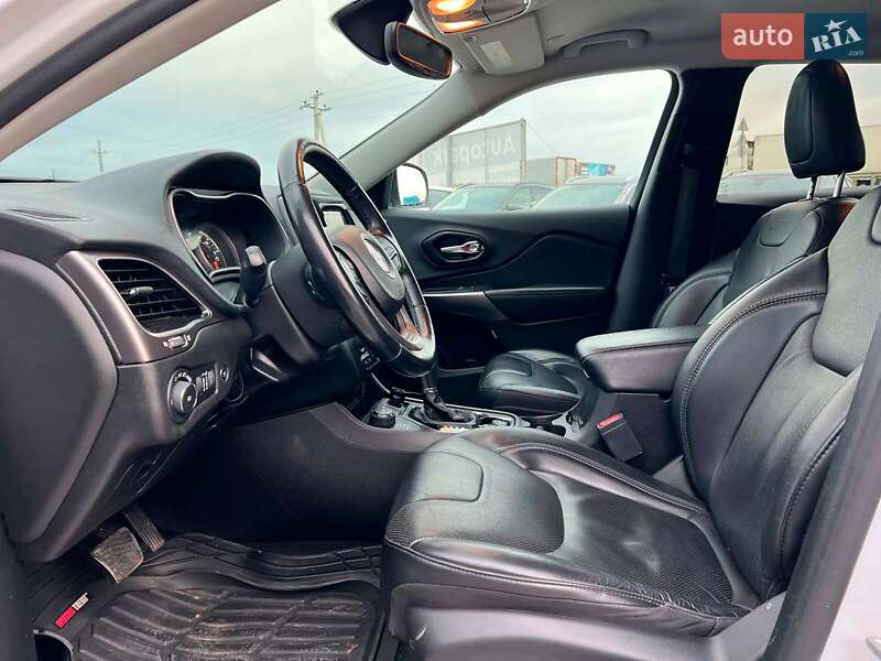Внедорожник / Кроссовер Jeep Cherokee 2020 в Львове фото 18 Внедорожник / Кроссовер Jeep Cherokee 2020 в Львове