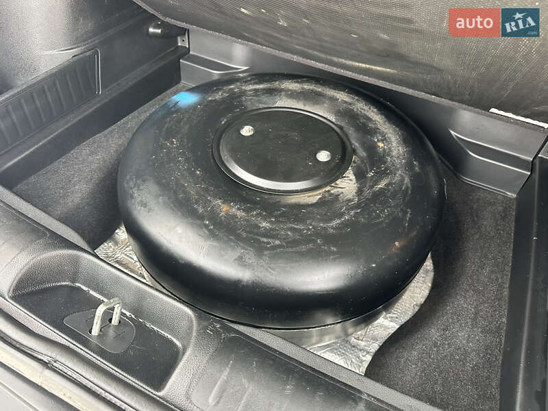 Внедорожник / Кроссовер Jeep Cherokee 2018 в Виннице фото 37 Внедорожник / Кроссовер Jeep Cherokee 2018 в Виннице