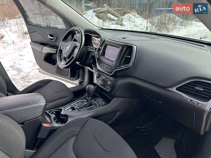 Внедорожник / Кроссовер Jeep Cherokee 2018 в Виннице фото 42 Внедорожник / Кроссовер Jeep Cherokee 2018 в Виннице