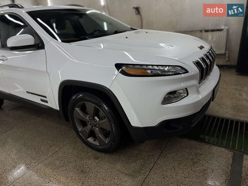 Внедорожник / Кроссовер Jeep Cherokee 2016 в Сумах фото 3 Внедорожник / Кроссовер Jeep Cherokee 2016 в Сумах