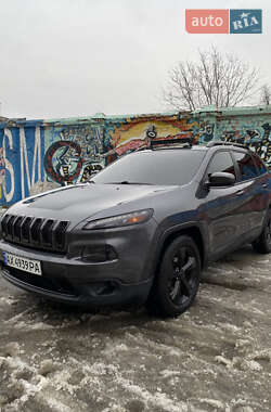 Внедорожник / Кроссовер Jeep Cherokee 2017 в Харькове