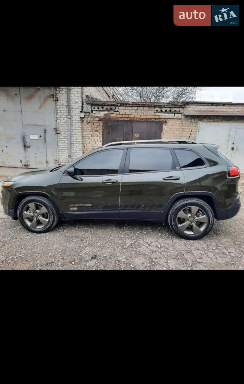 2017 Jeep Cherokee - мініатюра 13
