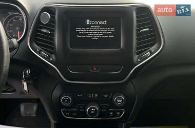 Позашляховик / Кросовер Jeep Cherokee 2018 в Мукачевому