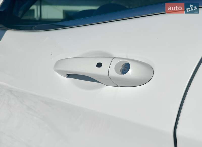 Внедорожник / Кроссовер Jeep Cherokee 2021 в Киеве фото 32 Внедорожник / Кроссовер Jeep Cherokee 2021 в Киеве