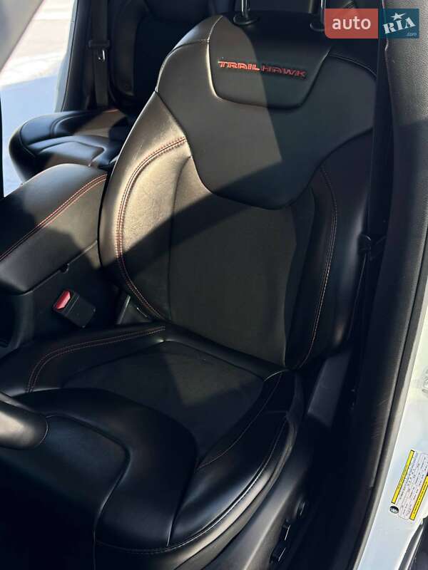 Позашляховик / Кросовер Jeep Cherokee 2018 в Хмельницькому