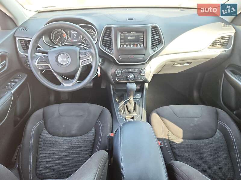 Внедорожник / Кроссовер Jeep Cherokee 2019 в Чернигове фото 8 Внедорожник / Кроссовер Jeep Cherokee 2019 в Чернигове
