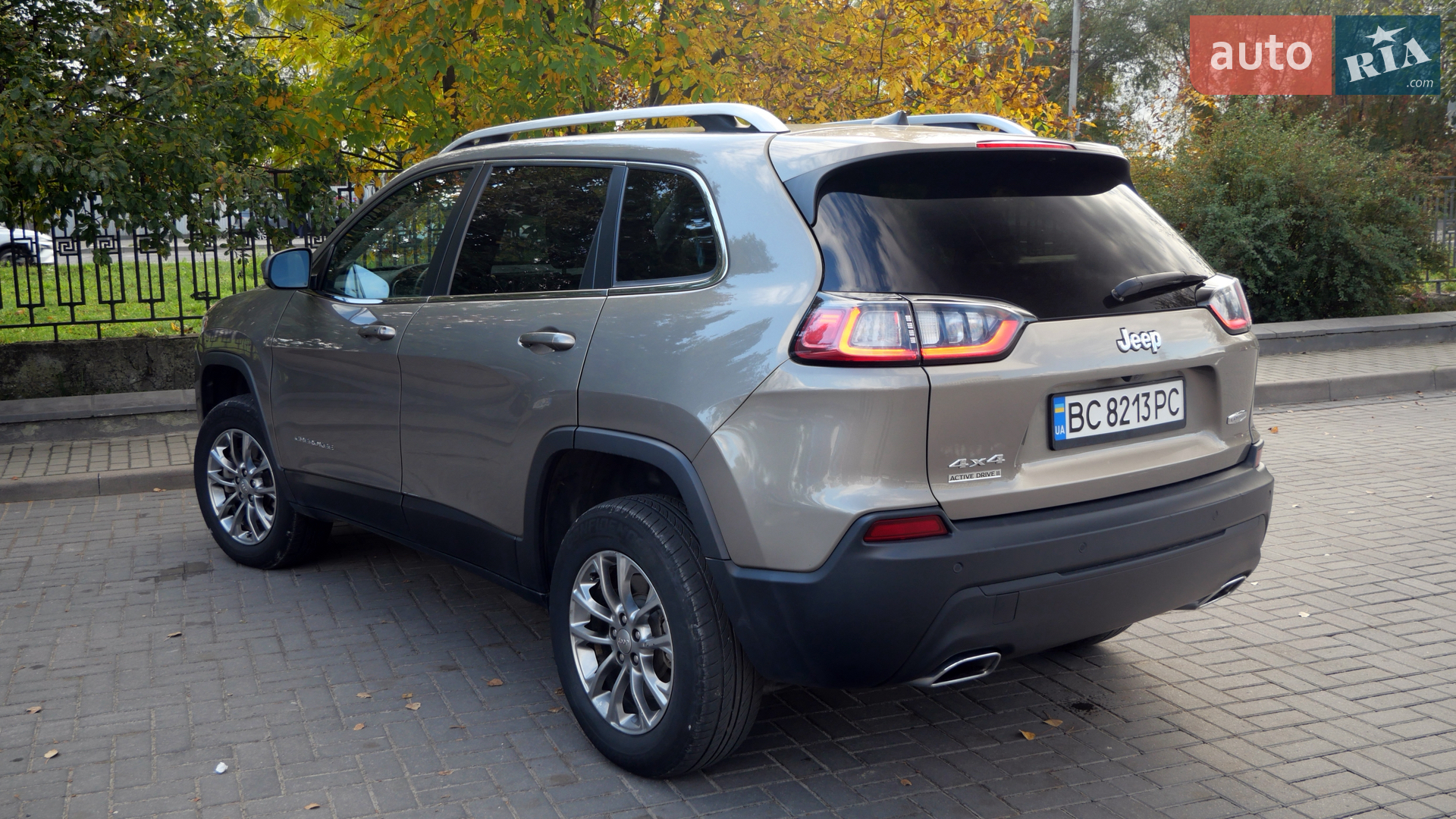 2018 Jeep Cherokee - мініатюра 11