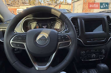 Внедорожник / Кроссовер Jeep Cherokee 2019 в Житомире