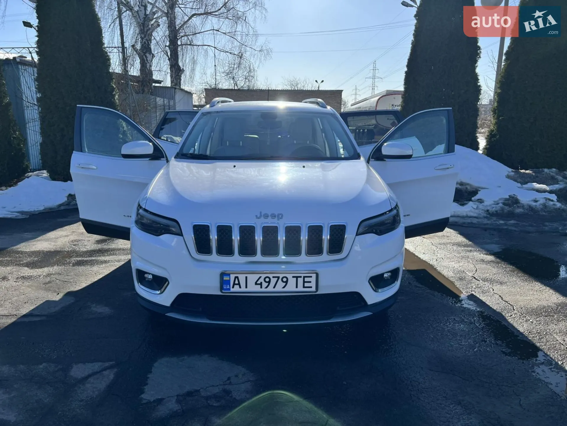 2019 Jeep Cherokee - мініатюра 8
