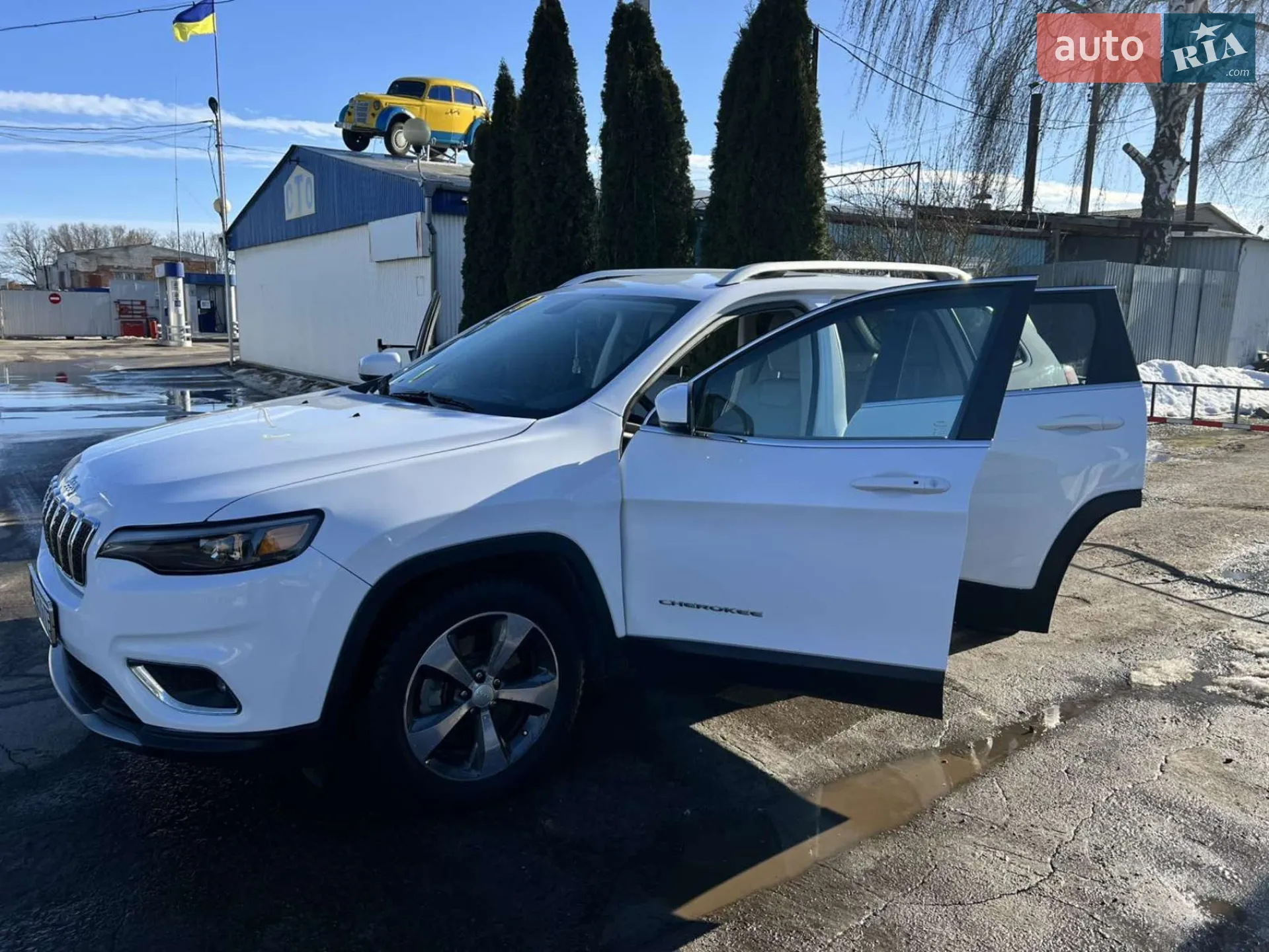 2019 Jeep Cherokee - мініатюра 5