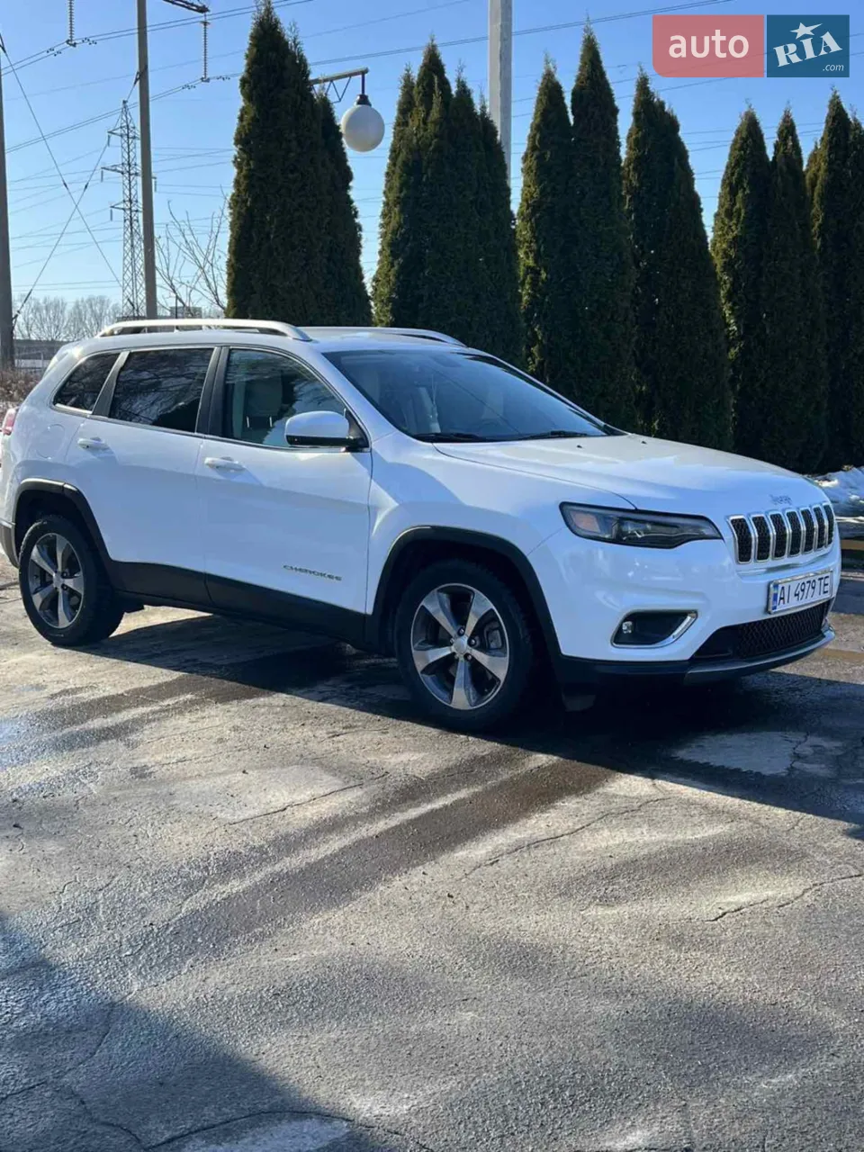2019 Jeep Cherokee - мініатюра 13