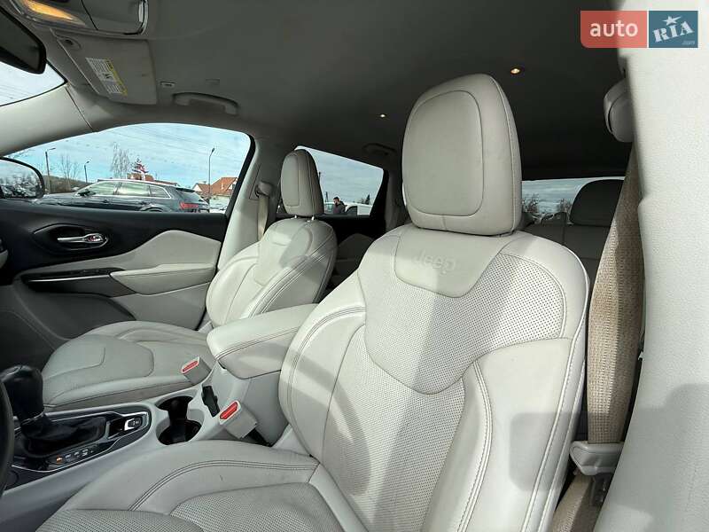 Внедорожник / Кроссовер Jeep Cherokee 2019 в Коломые фото 27 Внедорожник / Кроссовер Jeep Cherokee 2019 в Коломые