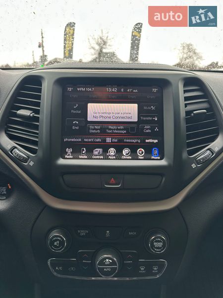 Внедорожник / Кроссовер Jeep Cherokee 2015 в Ивано-Франковске