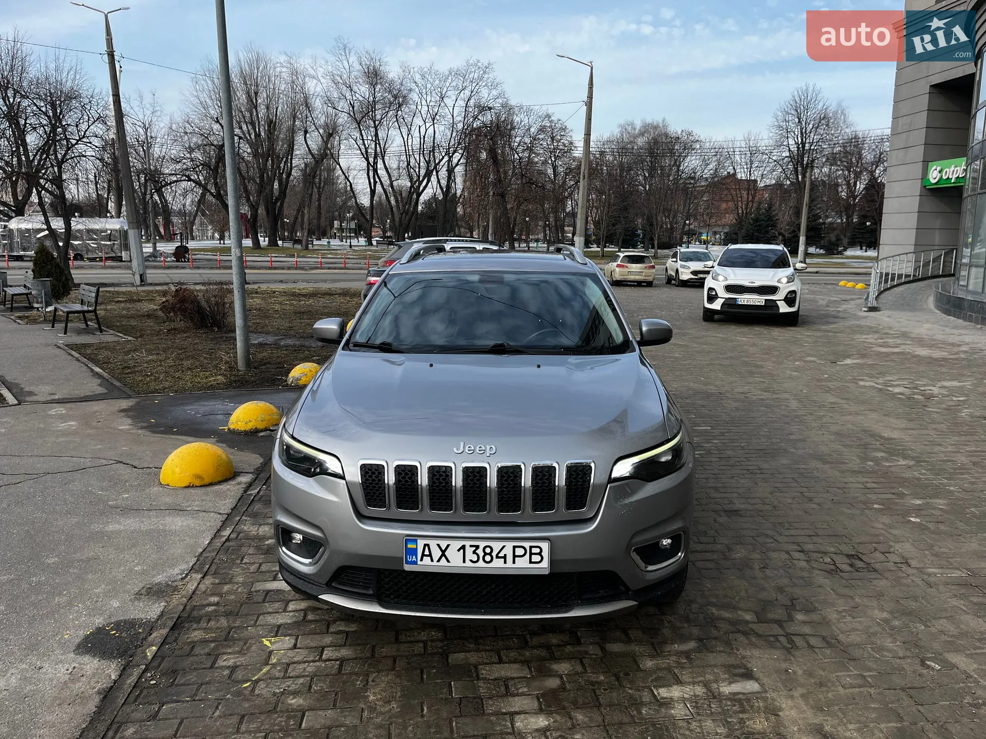 2018 Jeep Cherokee - мініатюра 4