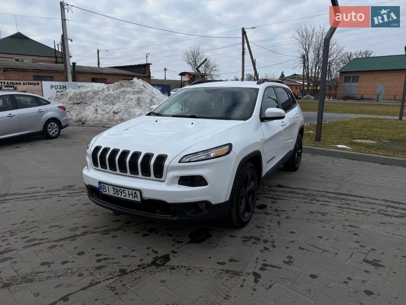 Внедорожник / Кроссовер Jeep Cherokee 2017 в Лубнах