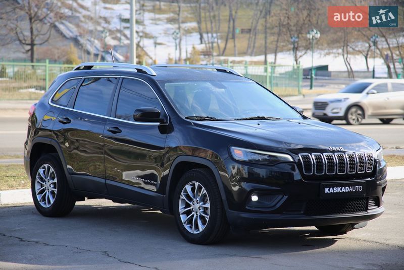 Внедорожник / Кроссовер Jeep Cherokee 2018 в Харькове