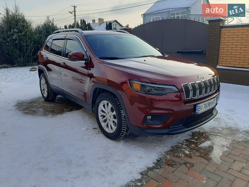 Внедорожник / Кроссовер Jeep Cherokee 2019 в Полтаве